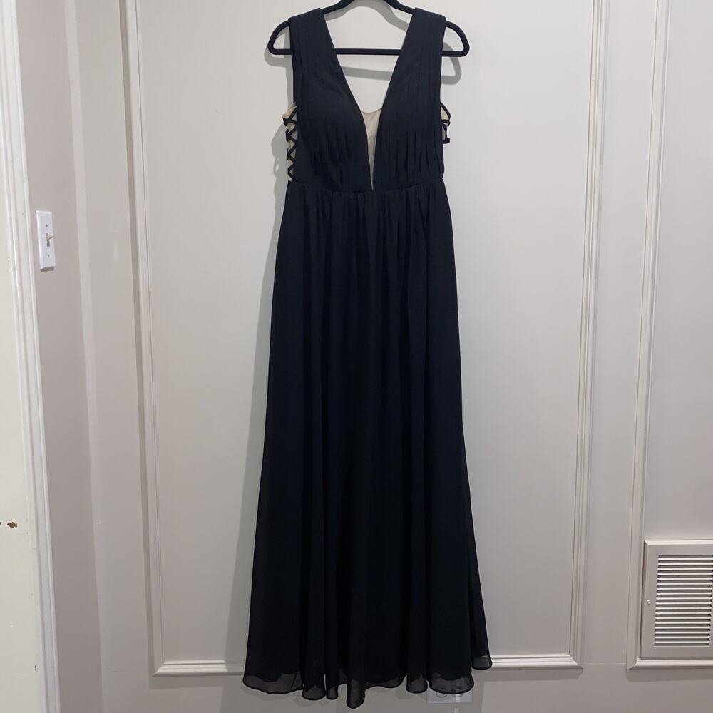 AZAZIE Blaine Chiffon Dress Maxi Formal V M Neck Size A6